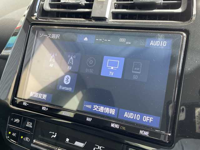 トヨタ プリウス A ツーリングセレクション 愛知県 2019(平31)年 3.7万km エモーショナルレッドⅡ 純正9型ナビ ＳＤカードなし/レーダークルーズコントロール/シートヒーター/バックカメラ/コーナーセンサー/純正アルミホイール/ブラインドスポットモニター/ヘッドアップディスプレイ/LEDヘッドライト/オートマチックハイビーム/ETC/衝突軽減システム/フルセグ/CD DVD/Bluetooth/ステアリングスイッチ/スマートキー/プッシュスタート