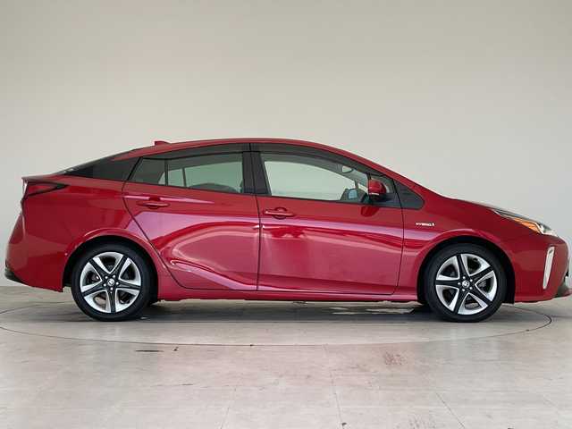 トヨタ プリウス A ツーリングセレクション 愛知県 2019(平31)年 3.7万km エモーショナルレッドⅡ 純正9型ナビ ＳＤカードなし/レーダークルーズコントロール/シートヒーター/バックカメラ/コーナーセンサー/純正アルミホイール/ブラインドスポットモニター/ヘッドアップディスプレイ/LEDヘッドライト/オートマチックハイビーム/ETC/衝突軽減システム/フルセグ/CD DVD/Bluetooth/ステアリングスイッチ/スマートキー/プッシュスタート