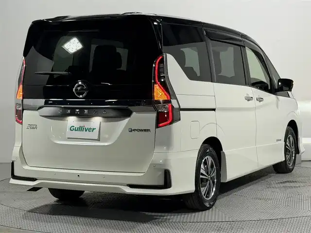 日産 セレナ e－パワー ハイウェイスター V 大阪府 2022(令4)年 1万km ブリリアントホワイトパール 2トーン ProPILOT 純正9incナビTV 360カメラ フリップダウンモニター デジタルインナーミラー レーダークルコン 衝突軽減ブレーキ レーンアシスト ブラインドSM 両側ハンズフリーパワースライドドア ドライブレコーダー ETC