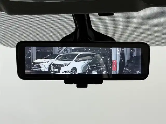 日産 セレナ e－パワー ハイウェイスター V 大阪府 2022(令4)年 1万km ブリリアントホワイトパール 2トーン ProPILOT 純正9incナビTV 360カメラ フリップダウンモニター デジタルインナーミラー レーダークルコン 衝突軽減ブレーキ レーンアシスト ブラインドSM 両側ハンズフリーパワースライドドア ドライブレコーダー ETC