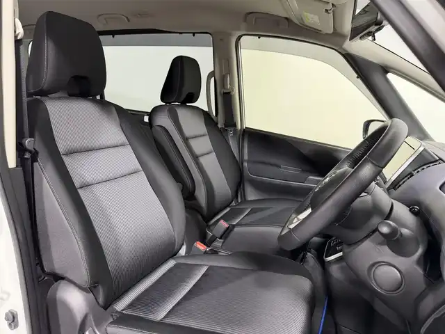 日産 セレナ e－パワー ハイウェイスター V 大阪府 2022(令4)年 1万km ブリリアントホワイトパール 2トーン ProPILOT 純正9incナビTV 360カメラ フリップダウンモニター デジタルインナーミラー レーダークルコン 衝突軽減ブレーキ レーンアシスト ブラインドSM 両側ハンズフリーパワースライドドア ドライブレコーダー ETC