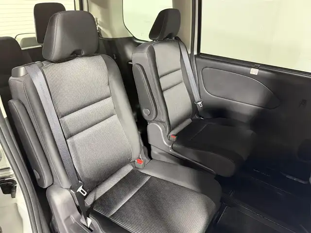 日産 セレナ e－パワー ハイウェイスター V 大阪府 2022(令4)年 1万km ブリリアントホワイトパール 2トーン ProPILOT 純正9incナビTV 360カメラ フリップダウンモニター デジタルインナーミラー レーダークルコン 衝突軽減ブレーキ レーンアシスト ブラインドSM 両側ハンズフリーパワースライドドア ドライブレコーダー ETC