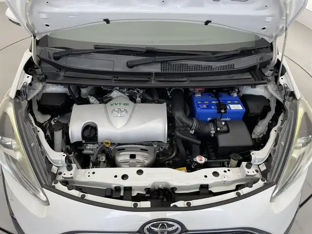 トヨタ シエンタ G 滋賀県 2015(平27)年 6.2万km ホワイトパールクリスタルシャイン 純正7インチナビ/【Bluetooth/フルセグ TV/SD/DVD/CD】/両側パワースライドドア/バックカメラ/レーダークルーズコントロール/衝突軽減ブレーキ/レーンキープアシスト/オートマチックハイビームシステム/LEDヘッドライト/純正ドライブレコーダー/純正ビルトインETC/純正フロアマット/プッシュスタート/スマートキー/ステアリングリモコン
