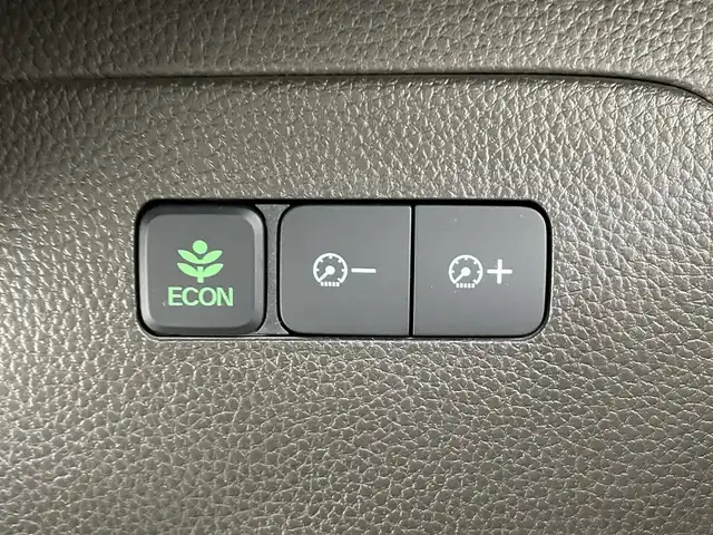 ホンダ Ｎ ＢＯＸ L 富山県 2021(令3)年 3万km プラチナホワイトパール 社外ナビ（AM/FM/BT/CD/ワンセグ）/ETC/シートヒーター/片側パワースライドドア/衝突被害軽減システム/レーダークルーズコントロール/レーンキープアシスト/コーナーセンサー/横滑り防止装置/社外フロアマット/オートLEDライト/スマートキー/スペアキー
