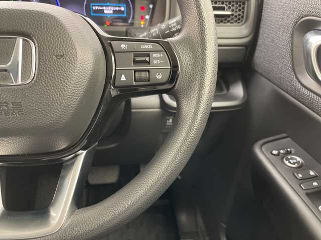 ホンダ ステップワゴン eHEV エアー 大阪府 2024(令6)年 1.9万km プラチナホワイトパール ホンダセンシング/純正11型ナビ/バックカメラ/両側パワースライドドア/レーダークルーズコントロール/CD DVD/Bluetooth/フルセグ/コーナーセンサー/純正アルミホイール/ETC/LEDヘッドライト/レーンキープアシスト/ドライブレコーダー/スマートキー/プッシュスタート