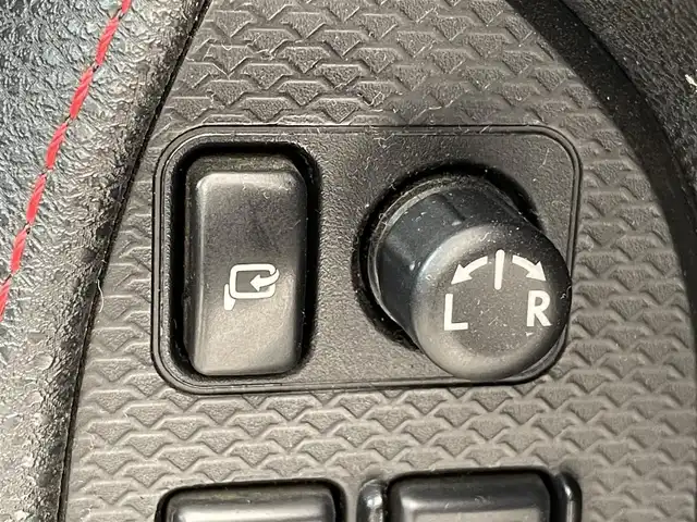 スバル ＢＲＺ S 群馬県 2012(平24)年 8.4万km クリスタルブラックシリカ 純正7インチナビ/・TV/BT/CD/AM/FM/=====/６速マニュアル　純正ＳＤナビ　バックカメラ　Ｂｌｕｅｔｏｏｔｈ　純正アルミホイール　プッシュスタート　ドライブレコーダー　ＥＴＣ　横滑り防止　ＨＩＤヘッドライト　オートライト　純正フロアマット　禁煙車