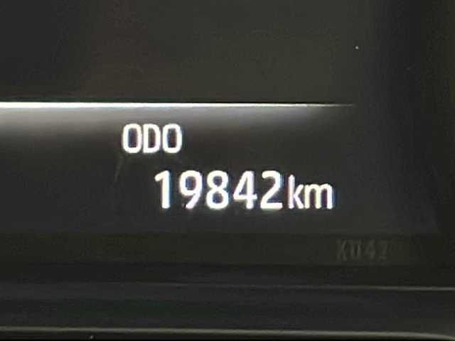 トヨタ ハリアー Z レザーパッケージ 秋田県 2020(令2)年 2万km プレシャスブラックパール ４WD/純正メモリナビ(Bluetooth/フルセグ)/全方位カメラ/ETC2.0/クルーズコントロール/純正AW/前後コーナーセンサー/前席パワーシート/前席エアシート/前席シートヒーター/デジタルインナーミラー/パノラマミックビューモニター/ヘッドアップディスプレイ/パワーバックドア/JBLサウンドシステム/ITSコネクト/衝突被害軽減システム/LEDヘッドライト/スペアキー