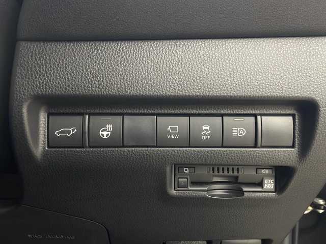 トヨタ ハリアー Z レザーパッケージ 秋田県 2020(令2)年 2万km プレシャスブラックパール ４WD/純正メモリナビ(Bluetooth/フルセグ)/全方位カメラ/ETC2.0/クルーズコントロール/純正AW/前後コーナーセンサー/前席パワーシート/前席エアシート/前席シートヒーター/デジタルインナーミラー/パノラマミックビューモニター/ヘッドアップディスプレイ/パワーバックドア/JBLサウンドシステム/ITSコネクト/衝突被害軽減システム/LEDヘッドライト/スペアキー