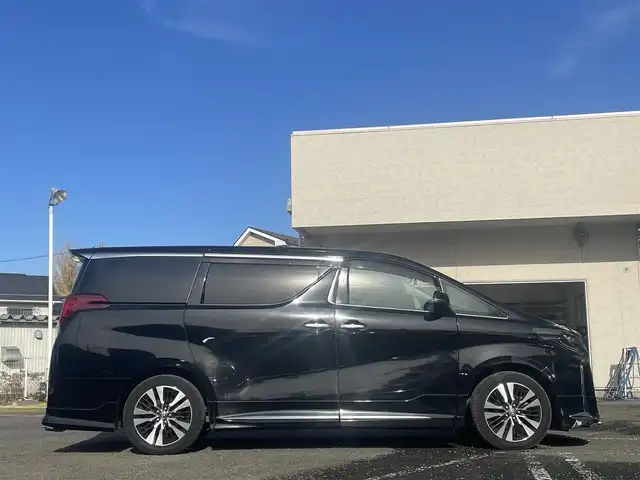 トヨタ アルファード S Cパッケージ 宮城県 2021(令3)年 5.7万km ブラック ワンオーナー/純正ナビ/(フルセグTV、DVD、ライオ、BT)/モデリスタエアロ/デジタルインナーミラー/ツインムーンルーフ/社外前後ドラレコ/ＢＳＭ/純正１２．１型フリップダウン式モニター/ＴＶキャンセラー/ビルトインＥＴＣ/パワーバックドア/パワーシート/（運転席、助手席、セカンドシート）/シートヒーター、エアシート/（運転席、助手席）/ステアリングヒーター/シートポジションメモリー/オートハイビーム/LTA/レーダークルーズコントロール/USBポート/純正フロアマット/純正エントランスマット/純正アルミホイールサマータイヤ/(235/50R18)