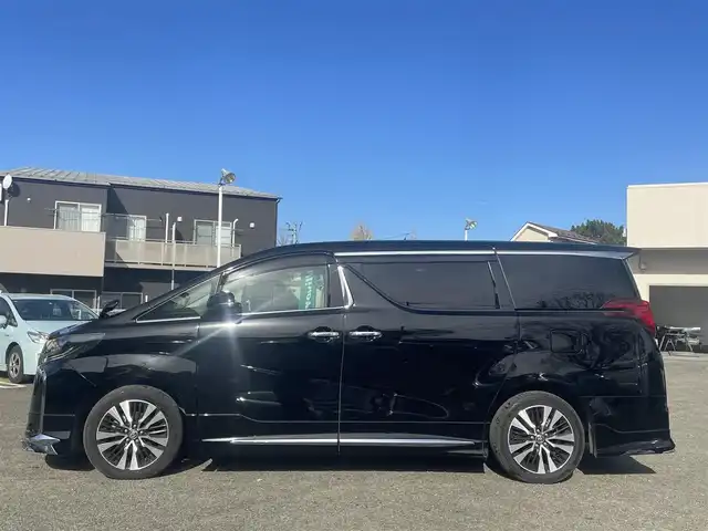 トヨタ アルファード S Cパッケージ 宮城県 2021(令3)年 5.7万km ブラック ワンオーナー/純正ナビ/(フルセグTV、DVD、ライオ、BT)/モデリスタエアロ/デジタルインナーミラー/ツインムーンルーフ/社外前後ドラレコ/ＢＳＭ/純正１２．１型フリップダウン式モニター/ＴＶキャンセラー/ビルトインＥＴＣ/パワーバックドア/パワーシート/（運転席、助手席、セカンドシート）/シートヒーター、エアシート/（運転席、助手席）/ステアリングヒーター/シートポジションメモリー/オートハイビーム/LTA/レーダークルーズコントロール/USBポート/純正フロアマット/純正エントランスマット/純正アルミホイールサマータイヤ/(235/50R18)