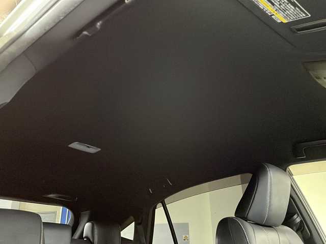 トヨタ ハリアー エレガンス 広島県 2017(平29)年 3.1万km ホワイトパールクリスタルシャイン ALPINE９型ナビ/モデリスタエアロ/パワーシート/バックカメラ/ＥＴＣ/前後ドラレコ/ＭＴモード付ＡＴシフト/フルセグ/コーナーセンサー(前後)/オートライト/フォグランプ/スマートキー/社外17インチアルミホイール(225/65/R17)/エアバッグ(運転席/助手席/サイド/カーテン)