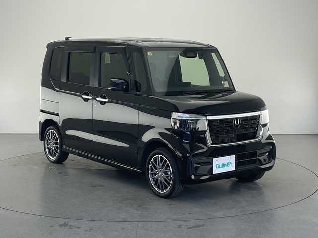 ホンダ Ｎ ＢＯＸ カスタム ターボ 長野県 2023(令5)年 2.9万km クリスタルブラックパール 4WD/純正メモリナビ/（フルセグTV＆CD＆DVD＆SD＆BL＆AppleCarPlay＆AndroidAuto）/バックカメラ/両側パワースライドドア/ターボ/ホンダセンシング/・クルーズコントロール（追従あり）/・衝突被害軽減ブレーキ/・レーンキープアシスト/・クリアランスソナー/ドライブレコーダー（前後）/パドルシフト/シートヒーター（前席）/2列目サンシェード/コンビニフック付きシートバックテーブル（D席、助手席）/電動パーキングブレーキ/ブレーキホールド/LEDヘッドライト/オートマチックハイビーム/オートライト/15インチ純正アルミホイール/純正フロアマット/ドアバイザー/スマートキー