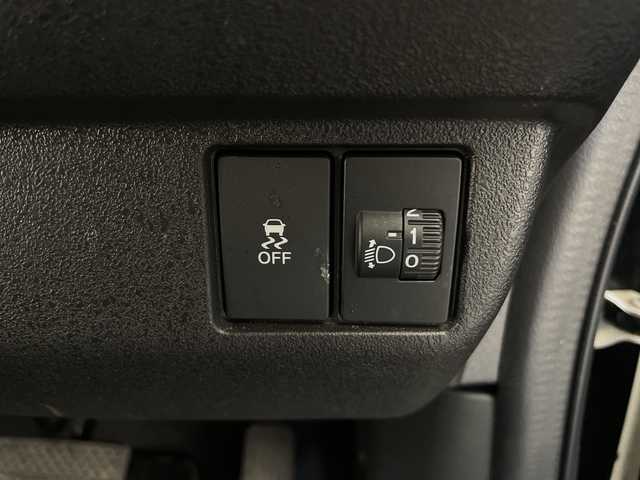 ホンダ Ｎ ＢＯＸ カスタム ターボ 長野県 2023(令5)年 2.9万km クリスタルブラックパール 4WD/純正メモリナビ/（フルセグTV＆CD＆DVD＆SD＆BL＆AppleCarPlay＆AndroidAuto）/バックカメラ/両側パワースライドドア/ターボ/ホンダセンシング/・クルーズコントロール（追従あり）/・衝突被害軽減ブレーキ/・レーンキープアシスト/・クリアランスソナー/ドライブレコーダー（前後）/パドルシフト/シートヒーター（前席）/2列目サンシェード/コンビニフック付きシートバックテーブル（D席、助手席）/電動パーキングブレーキ/ブレーキホールド/LEDヘッドライト/オートマチックハイビーム/オートライト/15インチ純正アルミホイール/純正フロアマット/ドアバイザー/スマートキー