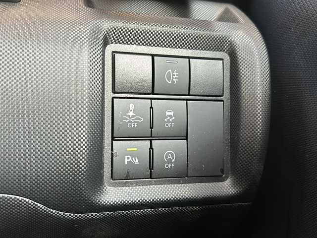 トヨタ ライズ Z 静岡県 2022(令4)年 7.6万km グレーⅡ 純正オーディオ/・ラジオ/フルセグTV/・Bluetooth/USB/HDMI/・Apple Carplay/Android Auto/主要装備/・レーダークルーズコントロール　/・ドライブレコーダー　/・ＥＴＣ　/・全方位カメラ　/・シートヒーター　/・ステアリングリモコン　/・ホールド　/・ＢＳＭ　/・オートハイビーム　/・オートライト　/・ＬＥＤヘッドライト/・コーナーセンサー/・純正アルミホイール/・純正フロアマット/・レーンキープアシスト/・盗難防止装置/・プッシュスタート/・スマートキー/・MTモード付き