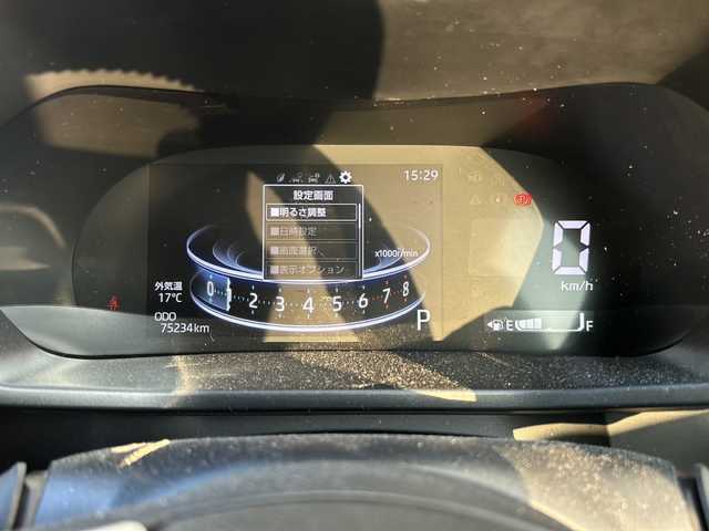 トヨタ ライズ Z 静岡県 2022(令4)年 7.6万km グレーⅡ 純正オーディオ/・ラジオ/フルセグTV/・Bluetooth/USB/HDMI/・Apple Carplay/Android Auto/主要装備/・レーダークルーズコントロール　/・ドライブレコーダー　/・ＥＴＣ　/・全方位カメラ　/・シートヒーター　/・ステアリングリモコン　/・ホールド　/・ＢＳＭ　/・オートハイビーム　/・オートライト　/・ＬＥＤヘッドライト/・コーナーセンサー/・純正アルミホイール/・純正フロアマット/・レーンキープアシスト/・盗難防止装置/・プッシュスタート/・スマートキー/・MTモード付き