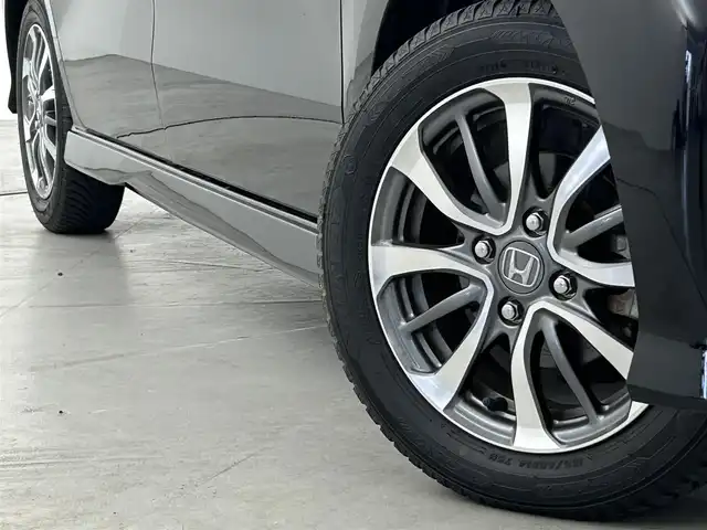ホンダ Ｎ ＢＯＸ カスタム L 福岡県 2022(令4)年 2万km クリスタルブラックパール 純正ナビ（フルセグＴＶ）　/バックカメラ　/ＥＴＣ　/３６０°ドラレコ　/ＡＣＣ　/コーナーセンサー　/衝突軽減ブレーキ　/レーンキープ　/先行車発進お知らせ　/両側電動スライドドア　/純正１４インチＡＷ　/シートヒーター