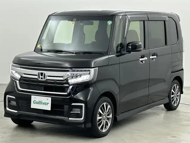 ホンダ Ｎ ＢＯＸ カスタム L 福岡県 2022(令4)年 2万km クリスタルブラックパール 純正ナビ（フルセグＴＶ）　/バックカメラ　/ＥＴＣ　/３６０°ドラレコ　/ＡＣＣ　/コーナーセンサー　/衝突軽減ブレーキ　/レーンキープ　/先行車発進お知らせ　/両側電動スライドドア　/純正１４インチＡＷ　/シートヒーター
