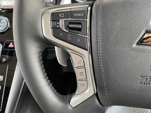 三菱 デリカＤ：５ シャモニー 栃木県 2025(令7)年 0.1千km 白Ⅱ AIS検査済み/【2506028454】/純正アルパインナビ/12.8型フリップダウンモニター/フルセグ/全方位カメラ/ステアリングリモコン/両側パワースライドドア/パワーバックドア/ステアリングヒーター/レーダークルーズ/前席シートヒーター/ハーフレザーシート/パドルシフト/ブラインドスポットモニター/アイドリングストップ/ウィンカーミラー/運転席パワーシート/AC100V電源/スマートキー/ナイトロパワー　M7ファランクス（社外）/TOYOオープンカントリーR/T　（社外）/Bratオリジナルリフトアップキット（社外）/MADLYS　フロントグリル（社外）/MADLYS　ブルバー（社外）/MADLYS　フェンダープロテクター（社外）/ヘッドライトシャドウシート（社外）/ルーフラック（社外）/社外パーツ取付有