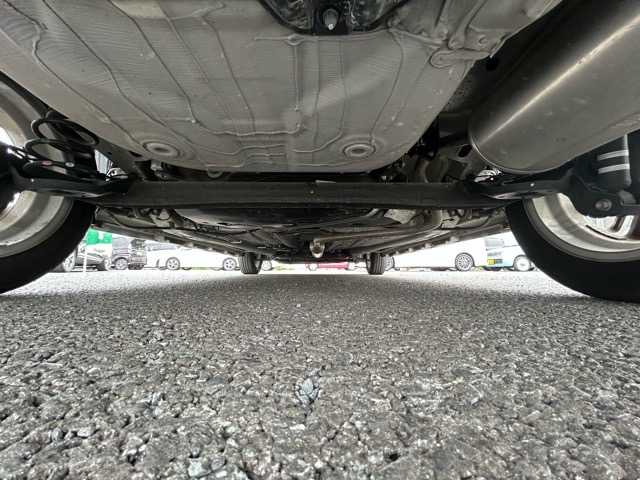 スズキ ソリオ HV MZ 千葉県 2023(令5)年 1.7万km スターシルバーメタリック 純正SDナビ/フルセグテレビ/Bluetooth接続/CD/DVD再生/バックカメラ/両側パワースライドドア/ヘッドアップディスプレイ/衝突被害軽減システム/レーンキープアシスト/ステアリングスイッチ/スマートキー/プッシュスタート/前後ドライブレコーダー/ドアバイザー/純正１５インチアルミホイール/純正フロアマット/プッシュスタート/スマートキー/オートエアコン/ドアバイザー/LEDヘッドライト/オートライト
