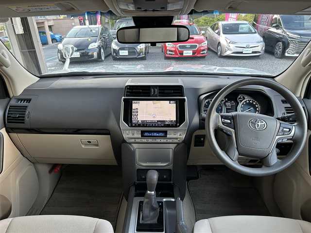 トヨタ ランドクルーザー プラド TX 埼玉県 2019(平31)年 3.6万km ホワイトパールクリスタルシャイン ワンオーナー車/モデリスタエアロ/社外20インチアルミ/（純正AW＋夏タイヤ車載）/社外ナビTV/アルパインフリップダウンモニター/バックカメラ/LEDヘッドライト/衝突軽減ブレーキ/レーダークルーズコントロール/プッシュスタート/スマートキー/保証書付整備手帳/取扱説明書
