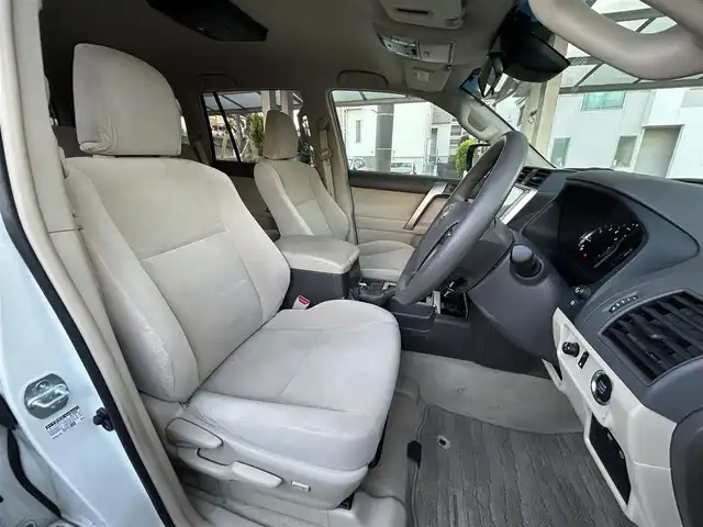 トヨタ ランドクルーザー プラド TX 埼玉県 2019(平31)年 3.6万km ホワイトパールクリスタルシャイン ワンオーナー車/モデリスタエアロ/社外20インチアルミ/（純正AW＋夏タイヤ車載）/社外ナビTV/アルパインフリップダウンモニター/バックカメラ/LEDヘッドライト/衝突軽減ブレーキ/レーダークルーズコントロール/プッシュスタート/スマートキー/保証書付整備手帳/取扱説明書