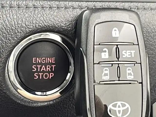 トヨタ シエンタ G セーフティエディションⅡ 熊本県 2021(令3)年 6.8万km ブラックマイカ 社外ナビAVN-LS01/   TV/CD/DVD/Bluetooth/USB/バックモニター/衝突軽減ブレーキ/横滑り防止装置/コーナーセンサー/両側パワースライドドア/アイドリングストップ/オートマチックハイビーム/レーントレーシングアシスト/ステアリングスイッチ/純正15インチアルミホイール/純正フロアマット/プッシュスタート/スマートキー/ＥＴＣ/ＬＥＤライト