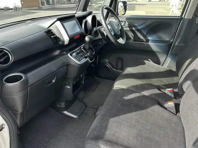 ホンダ Ｎ ＢＯＸ G ターボ SSパッケージ 福島県 2016(平28)年 7.3万km プレミアムホワイトパールⅡ 純正ナビゲーション/型番：VXM-174VFXi/【CD/DVD/SD/BT/TV】/バックカメラ/ビルトインETC/両側電動スライドドア/前席シートヒーター/パドルシフト/クルーズコントロール/シートバックテーブル/リアドアシェード/HIDオートライト/スチールホイール＋スタドッレスセット車載/155/65R14/純正フロアマット