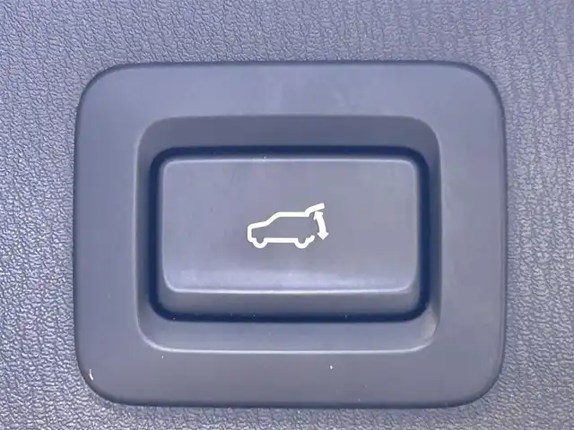 マツダ ＣＸ－５ XD エクスクルーシブモード 愛知県 2021(令3)年 3.8万km ソウルレッドクリスタルM 純正１０．２５インチマツダコネクトナビ　ナビSD欠品/（Bluetooth/AM/FM/USB/CarPlay/フルセグTV)/ＢＯＳＥサウンド　/３６０°ビューモニター　/ｉ－ＡＣＴＩＶＳＥＮＳＥ/　　-アドバンスト・スマート・シティ・ブレーキ・サポート（衝突軽減ブレーキ）　/　　-レーンキープアシストシステム/　　-ブラインド・スポット・モニタリング（ＢＳＭ）/　　-パーキングセンサー/　　-ハイ・ビーム・コントロールシステム（ＨＢＣ）/　　-トラクションコントロールシステム（ＴＣＳ）/　　-アイ・ストップ（ｉ－ｓｔｏｐ）/　　-マツダ・レーダー・クルーズ・コントロール（ＭＲＣＣ）/シートヒーター　/ステアリングヒーター/メモリー機能付電動パワーシート/パワーバックドア　/ヘッドアップディスプレイ　/ドライブレコーダー　/ＥＴＣ/プッシュスタート/　　-スマートキー/オートブレーキホールド