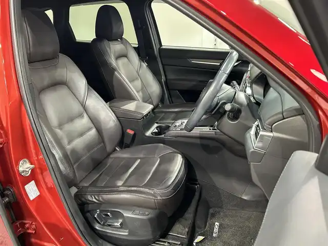 マツダ ＣＸ－５ XD エクスクルーシブモード 愛知県 2021(令3)年 3.8万km ソウルレッドクリスタルM 純正１０．２５インチマツダコネクトナビ　ナビSD欠品/（Bluetooth/AM/FM/USB/CarPlay/フルセグTV)/ＢＯＳＥサウンド　/３６０°ビューモニター　/ｉ－ＡＣＴＩＶＳＥＮＳＥ/　　-アドバンスト・スマート・シティ・ブレーキ・サポート（衝突軽減ブレーキ）　/　　-レーンキープアシストシステム/　　-ブラインド・スポット・モニタリング（ＢＳＭ）/　　-パーキングセンサー/　　-ハイ・ビーム・コントロールシステム（ＨＢＣ）/　　-トラクションコントロールシステム（ＴＣＳ）/　　-アイ・ストップ（ｉ－ｓｔｏｐ）/　　-マツダ・レーダー・クルーズ・コントロール（ＭＲＣＣ）/シートヒーター　/ステアリングヒーター/メモリー機能付電動パワーシート/パワーバックドア　/ヘッドアップディスプレイ　/ドライブレコーダー　/ＥＴＣ/プッシュスタート/　　-スマートキー/オートブレーキホールド