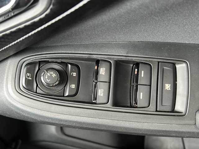 スバル インプレッサ スポーツ 1．6i－Lアイサイト 秋田県 2017(平29)年 4.2万km クォーツブルーP ワンオーナー/４WD/ETC/純正SDナビ/Bluetooth/純正16インチアルミ/アダクティブクルーズコントロール/フルセグテレビ/スマートキー/パドルシフト