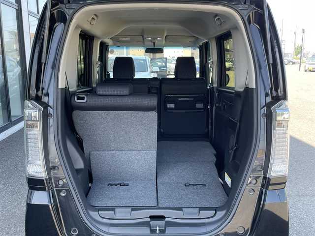 ホンダ Ｎ ＢＯＸ カスタム G Lパッケージ 道央・札幌 2017(平29)年 8.5万km クリスタルブラックパール ４WD/ワンオーナー/純正ディーラーOPナビ/CD/DVD/BT/フルセグ/横滑り防止装置/バックカメラ/ビルトインETC/ECONモード/アイドリングストップ/両側パワースライドドア/前席シートヒーター/ステアリングリモコン/プッシュスタート/スマートキー/HIDヘッドライト/オートライト/フォグランプ/電動格納ミラー/ウィンカーミラー/純正フロアマット/ドアバイザー/スペアキー