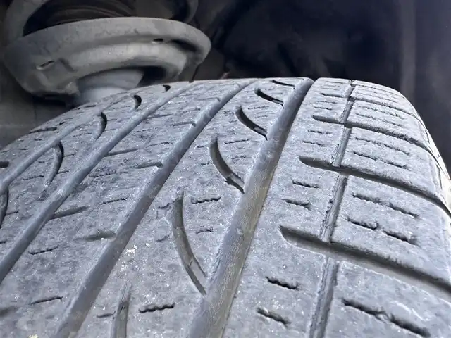 トヨタ ＲＡＶ４ G Zパッケージ 宮城県 2020(令2)年 3.6万km ホワイトパールクリスタルシャイン パノラマムーンルーフ/ワイヤレス充電/＝＝＝/セーフティセンス/・プリクラッシュセーフティ/・レーントレーシングアシスト/・レーダークルーズコントロール/・オートマチックハイビーム/・ロードサインアシスト/先行車発進告知/インテリジェントクリアランスソナー/リアクロストラフィックオートブレーキ/ブラインドスポットモニター/デジタルインナーミラー/純正9インチナビ（NSZT-Y68T）/・CD/DVD/・Bluetooth/・フルセグTV/バックカメラ/ビルトインETC/ドライブレコーダー/ハンズフリーパワーバックドア/ライトグレー合皮シート/メモリー機能付パワーシート（運転席）/シートヒーター/ステアリングヒーター/革巻きステアリング/ステアリングスイッチ/電動パーキングブレーキ/ブレーキホールド/LEDヘッドランプ/フォグランプ/オートライト/スマートキー＆プッシュスタート/電動格納ミラー/ルーフレール/純正19インチAW/純正ドアバイザー/純正フロアマット/W/サイド/カーテンエアバッグ