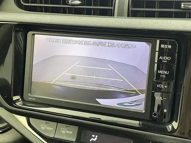 トヨタ アクア S スタイルブラック 福井県 2016(平28)年 4.4万km ダークブルーマイカ スマートキー/純正ナビ（ワンセグTV/BT）/純正フロアマット/純正ホイールキャップ/バックカメラ/ETC/前後ドライブレコーダー(TZ-D205W)/トヨタセーフティーセンス/衝突軽減ブレーキ/レーンキープアシスト/オートライト/電動格納ミラー