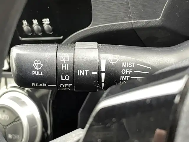 トヨタ アクア S スタイルブラック 福井県 2016(平28)年 4.4万km ダークブルーマイカ スマートキー/純正ナビ（ワンセグTV/BT）/純正フロアマット/純正ホイールキャップ/バックカメラ/ETC/前後ドライブレコーダー(TZ-D205W)/トヨタセーフティーセンス/衝突軽減ブレーキ/レーンキープアシスト/オートライト/電動格納ミラー