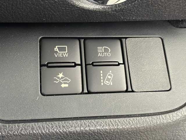 トヨタ シエンタ G クエロ 埼玉県 2020(令2)年 3.8万km ホワイトパールクリスタルシャイン 純正9インチナビ/全方位カメラ/前後ドライブレコーダー/ETC2.0/オートマチックハイビーム/車線逸脱警報/衝突軽減ブレーキ/クリアランスソナー/先行車発進お知らせ機能/リヤシートリマインダー/アイドリングストップ/両側パワースライドドア/プッシュスタート/ステアリングリモコン/ウィンカーミラー/電動格納ミラー/フロントフォグランプ/社外フロアマット/純正ドアバイザー/純正15インチアルミホイール