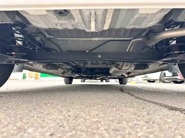 ホンダ Ｎ ＢＯＸ L 宮城県 2022(令4)年 1.7万km プラチナホワイトパール リア右側パワースライドドア/前席用i-サイドエアバッグシステム＋サイドカーテンエアバッグシステム(前席/後席対応)/＝＝＝/ホンダセンシング/●衝突軽減ブレーキ（CMBS）/●誤発進抑制機能/●歩行者事故低減ステアリング/●路外逸脱抑制機能/●渋滞追従機能付アダプティブクルーズコントロール（ACC）/●車線維持支援システム（LKAS）/●先行車発進お知らせ機能/●標識認識機能/●後方誤発進抑制機能/●オートハイビーム/リアパーキングセンサー/純正ナビ（VXM-234VFi）/・CD/DVD/・Bluetooth/・フルセグTV/バックカメラ/ビルトインETC/ドライブレコーダー/両側パワースライドドア/シートヒーター/ステアリングスイッチ/電動パーキングブレーキ/ブレーキホールド/LEDヘッドランプ/オートライト/スマートキー＆プッシュスタート/電動格納ミラー/フロアマット/ドアバイザー/W/サイド/カーテンエアバッグ