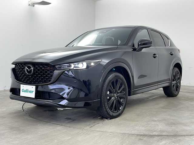 マツダ ＣＸ－５ XD スポーツアピアランス 兵庫県 2022(令4)年 4万km ジェットブラックマイカ ・10.25インチセンターディスプレイ/BT/USB/AppleCarPlay/AndroidAuto/・地上デジタルＴＶチューナー（フルセグ）/・BOSEサウンドシステム/・電動スライドガラスサンルーフ（チルトアップ機構付）/・ETC/・アダプティブLEDヘッドライト/・スマートブレーキサポート/・誤発進抑制制御/・スマートシティブレーキサポート/・マツダレーダークルーズコントロール/・クルージング＆トラフィック・サポート/・レーンキープアシストシステム/・車線逸脱警報システム/・３６０°ビューモニター/・ドライバーアテンションアラート/・交通標識認識システム/・リアクロストラフィックアラート/・ブラインドスポットモニタリング/・置くだけ充電/・レザーシート/・前席パワーシート/・前席シートヒーター/・ステアリングヒーター/・パドルシフト/・ヘッドアップディスプレイ/・純正19インチアルミホイール/・アドバンストキーレスエントリーシステム