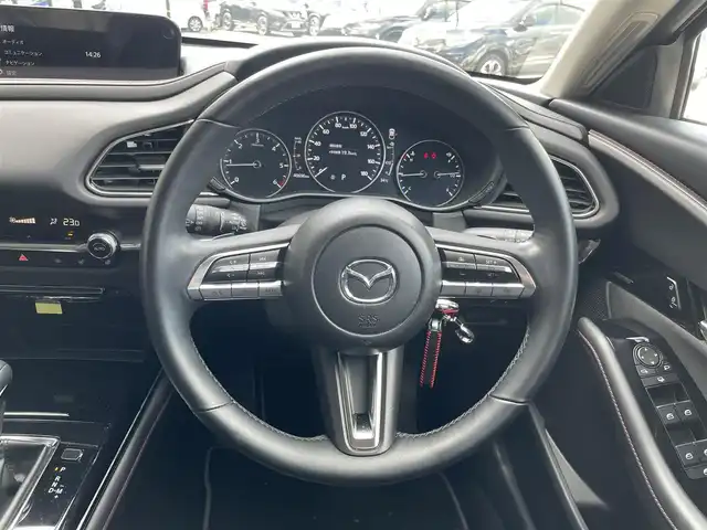 マツダ ＣＸ－３０ XD ブラックトーンエディション 佐賀県 2022(令4)年 4.1万km ソウルレッドクリスタルM BOSEプレミアムサウンド/i－ACTIVESENSE/・レーダークルーズコントロール/・レーンキープアシストシステム/・BSM　/スマートシティブレーキ/コーナーセンサー　/純正10.25センターディスプレイ　/・360°ビューモニター　/・フルセグTV/BT/CD/DVD/社外インナーミラー型前後ドラレコ　/純正エンジンスターター　/純正18インチAW/前席シートヒーター/運転席パワーシート/シートメモリ/革巻きステアリング/ステアリングヒーター/パドルシフト　/ETC/電動パーキングスイッチ/スペアキー×１/取扱説明書/保証書