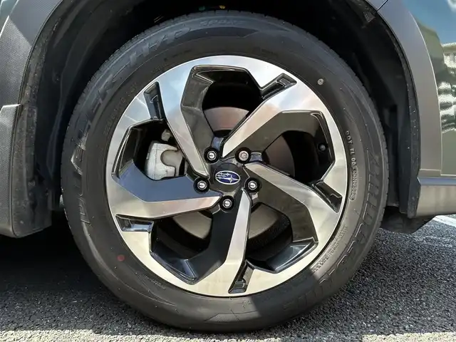 スバル フォレスター ハイブリッド アドバンス 東京都 2022(令4)年 1.3万km Ｄグリーン ワンオーナー/ALPINE製ナビ【7DXXF2】/(フルセグ/CD/DVD//Bluetooth/HDMI/Android Auto/Apple Car Play)/パワーバックドア/バック&サイドカメラ/アイサイトコアテクノロジー/・プリクラッシュブレーキ/・追従機能付クルーズコントロール/・後退時ブレーキアシスト/前後シートヒーター/純正ドライブレコーダー/前席パワーシート/運転席メモリーシート/革巻きステアリング/純正フロアマット/ドアハンドルプロテクター/ETC2.0/スペアキー×1/取扱説明書/保証書