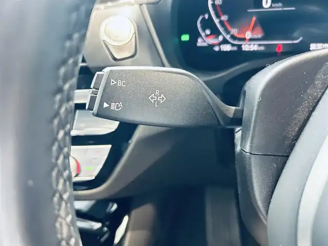 ＢＭＷ Ｘ３ xDrive20d Mスポーツ 大阪府 2020(令2)年 2.6万km サファイアブラックP ワンオーナー/黒革シート/純正メモリーナビ・地デジTV/360°カメラ/ミラーETC/純正USB/BT/ミラーリング/インテリジェントセーフティ/レーダークルーズコントロール/衝突軽減ブレーキ/LKA/BSM/コーナーセンサー/純正19インチAW(タイヤ24年製)/LEDライト/LEDフォグ/パワーバックドア/ルーフレール/前席パワーシート/シートヒーター/ワイヤレス充電/HUD/プッシュスタート/スマートキー×2/パドルシフト/アイドリングストップ
