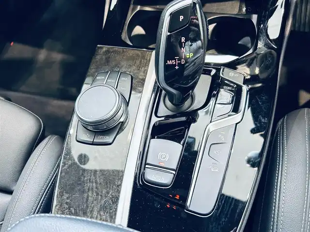 ＢＭＷ Ｘ３ xDrive20d Mスポーツ 大阪府 2020(令2)年 2.6万km サファイアブラックP ワンオーナー/黒革シート/純正メモリーナビ・地デジTV/360°カメラ/ミラーETC/純正USB/BT/ミラーリング/インテリジェントセーフティ/レーダークルーズコントロール/衝突軽減ブレーキ/LKA/BSM/コーナーセンサー/純正19インチAW(タイヤ24年製)/LEDライト/LEDフォグ/パワーバックドア/ルーフレール/前席パワーシート/シートヒーター/ワイヤレス充電/HUD/プッシュスタート/スマートキー×2/パドルシフト/アイドリングストップ