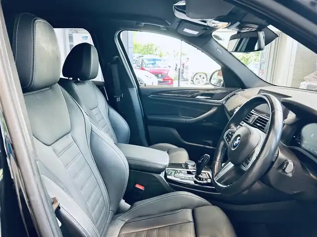 ＢＭＷ Ｘ３ xDrive20d Mスポーツ 大阪府 2020(令2)年 2.6万km サファイアブラックP ワンオーナー/黒革シート/純正メモリーナビ・地デジTV/360°カメラ/ミラーETC/純正USB/BT/ミラーリング/インテリジェントセーフティ/レーダークルーズコントロール/衝突軽減ブレーキ/LKA/BSM/コーナーセンサー/純正19インチAW(タイヤ24年製)/LEDライト/LEDフォグ/パワーバックドア/ルーフレール/前席パワーシート/シートヒーター/ワイヤレス充電/HUD/プッシュスタート/スマートキー×2/パドルシフト/アイドリングストップ