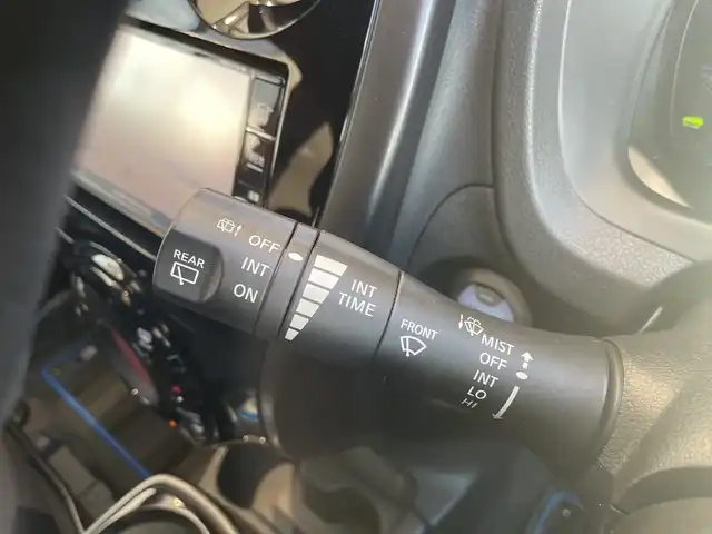 日産 ノート e－パワー X Bアロー 愛知県 2018(平30)年 1.9万km プレミアムコロナオレンジ/スーパーブラック 2トーン ナビ/フルセグTV/CD/DVD再生/Bluetooth接続/アラウンドビューモニター/バックモニター/エマージェンシーブレーキ/レーダークルーズコントロール/ステアリングスイッチ/コーナーセンサー/純正15インチアルミホイール/純正LEDヘッドライト/インテリジェントルームミラー/スマートキー/プッシュスタート/オートライト