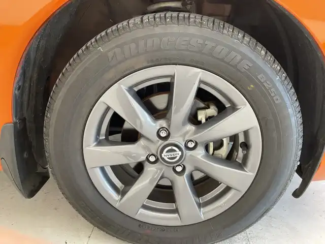 日産 ノート e－パワー X Bアロー 愛知県 2018(平30)年 1.9万km プレミアムコロナオレンジ/スーパーブラック 2トーン ナビ/フルセグTV/CD/DVD再生/Bluetooth接続/アラウンドビューモニター/バックモニター/エマージェンシーブレーキ/レーダークルーズコントロール/ステアリングスイッチ/コーナーセンサー/純正15インチアルミホイール/純正LEDヘッドライト/インテリジェントルームミラー/スマートキー/プッシュスタート/オートライト