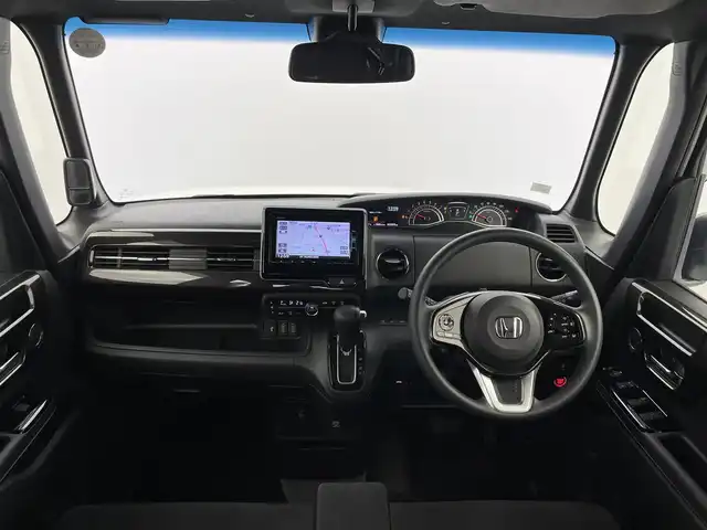 ホンダ Ｎ ＢＯＸ カスタム G L ホンダセンシング 富山県 2018(平30)年 3.7万km プレミアムホワイトパールⅡ 純正メモリナビ  VXM-185VFi/フルセグTV/CD/DVD/Bluetooth/バックカメラ/ETC/スマートキー/プッシュスタート/片側パワースライドドア/LEDオートライト/純正フロアマット/ドアバイザー/衝突被害軽減ブレーキ/レーンキープアシスト/コーナーセンサー