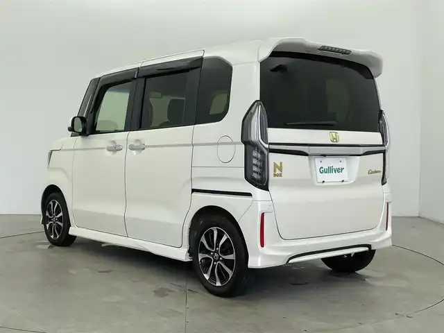 ホンダ Ｎ ＢＯＸ カスタム G L ホンダセンシング 富山県 2018(平30)年 3.7万km プレミアムホワイトパールⅡ 純正メモリナビ  VXM-185VFi/フルセグTV/CD/DVD/Bluetooth/バックカメラ/ETC/スマートキー/プッシュスタート/片側パワースライドドア/LEDオートライト/純正フロアマット/ドアバイザー/衝突被害軽減ブレーキ/レーンキープアシスト/コーナーセンサー