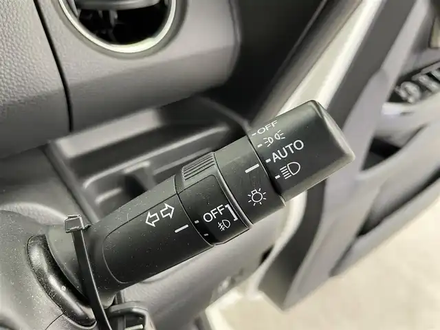 ホンダ Ｎ ＢＯＸ カスタム G L ホンダセンシング 富山県 2018(平30)年 3.7万km プレミアムホワイトパールⅡ 純正メモリナビ  VXM-185VFi/フルセグTV/CD/DVD/Bluetooth/バックカメラ/ETC/スマートキー/プッシュスタート/片側パワースライドドア/LEDオートライト/純正フロアマット/ドアバイザー/衝突被害軽減ブレーキ/レーンキープアシスト/コーナーセンサー