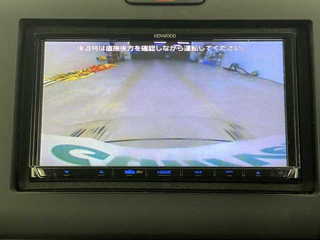 ホンダ フリード ハイブリット G ホンダセンシング 埼玉県 2017(平29)年 4.7万km ホワイトオーキッドパール 純正ナビ　MDV-D304/（ラジオ・ワンセグ・ＵＳＢ・ＣＤ・ＤＶＤ）/バックカメラ/ビルトインＥＴＣ/両側パワースライドドア/アダプティブクルーズコントロール/レーンキープアシスト/横滑り防止装置/盗難防止装置/衝突軽減/プッシュスタート/ステアリングリモコン/社外フロアマット/社外アルミホイール/ウィンカーミラー/LEDヘッドライト