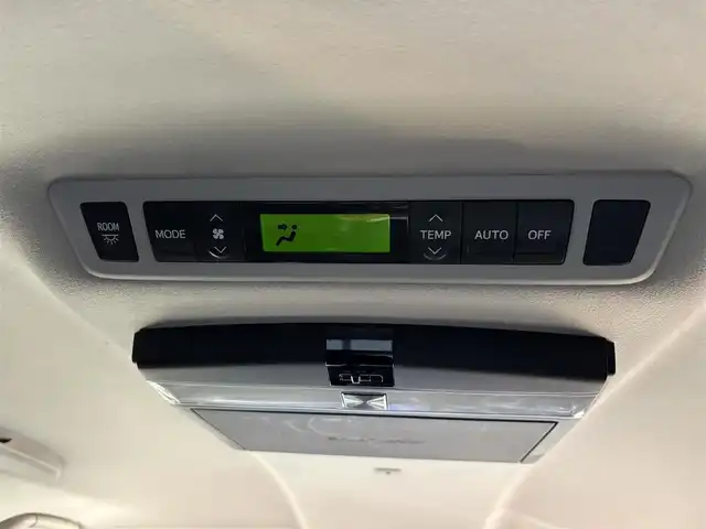 トヨタ アルファード 240S タイプゴールド 福岡県 2012(平24)年 6.5万km 黒 ALPINE10.2型フリップダウンモニター/ALPINE9型ナビ（BT/フルセグ/DISC)/Bカメラ/両側パワースライドドア/電動リアゲート/クルーズコントロール/LEDヘッドライト/オートライト/ハーフレザーシート/純正18インチAW/ステアリングスイッチ/ドライブレコーダー/横滑り防止装置/コーナーセンサー/盗難防止装置/スマートキー/ETC