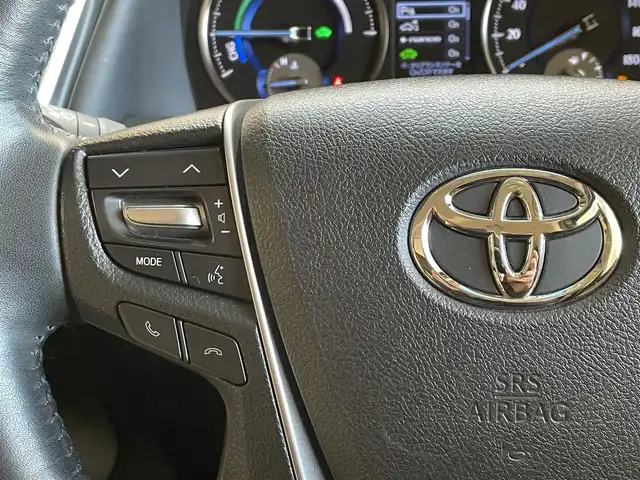 トヨタ アルファードハイブリット エグゼクティブ ラウンジ 岩手県 2015(平27)年 4.3万km ホワイトパールクリスタルシャイン ワンオーナー/４WD/JBLプレミアムサウンドシステム/モデリスタエアロ/サンルーフ/両側パワースライドドア/パワーバックドア/後席モニター/後席エアコン/100Ｖ電源/MTモード付AT/プリクラッシュセーフティ/クリアランスソナー/全周囲カメラ/横滑り防止装置/オートライト/オートハイビーム/アイドリングストップ/パワーシート/シートヒーター/エアシート/ステアリングヒーター/オールオートパワーウィンドウ/ステアリングスイッチ